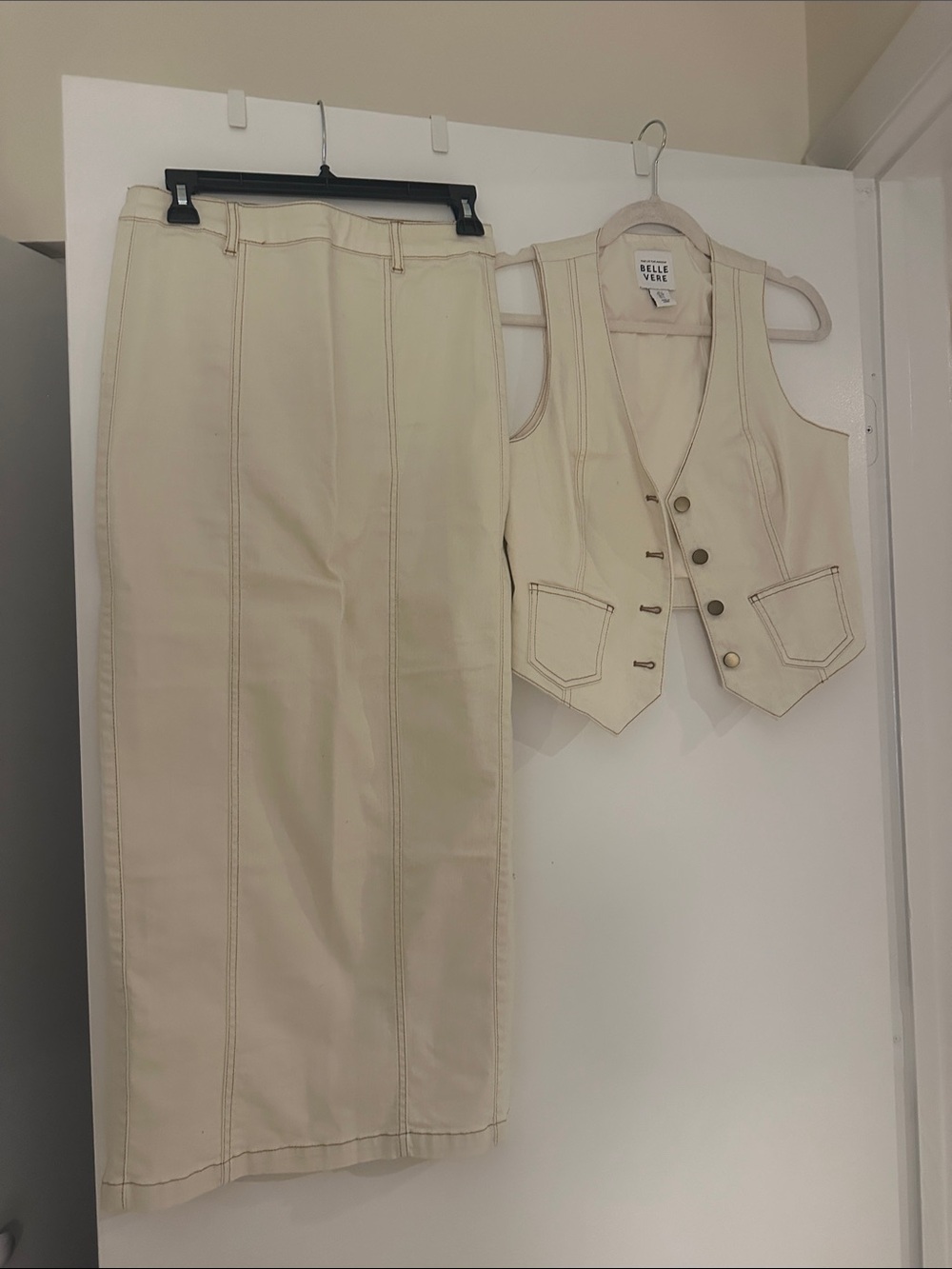 Cream High-Waist Midi Skirt set